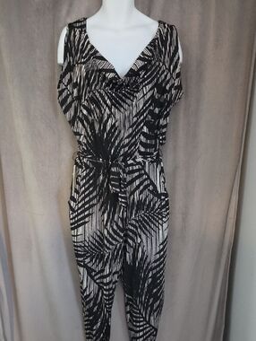 Michel Studio 1X Black & Cream Printed Sleeveless Jumpsuit